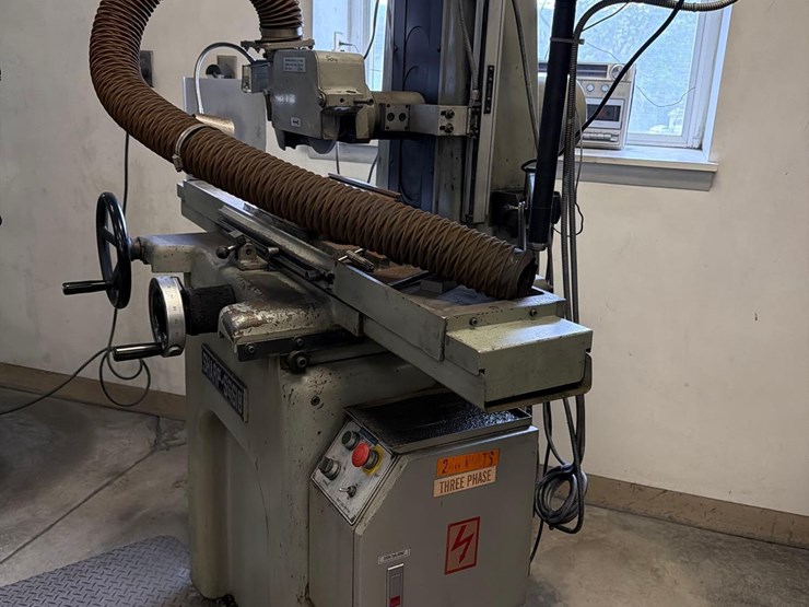 sharp-sg618-manual-surface-grinder-image-2