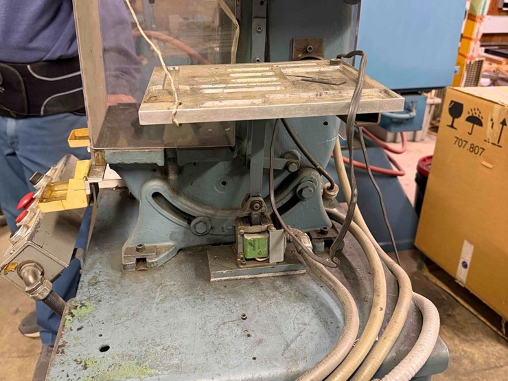 benchmaster-vertical-press-image-10