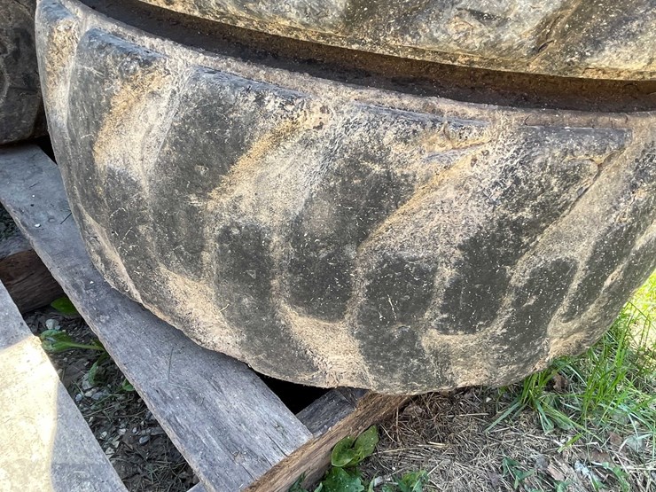 #7457-•-cat-tires-and-rims-image-5