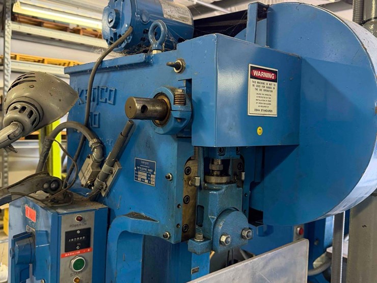 kenco-10-vertical-press-image-5