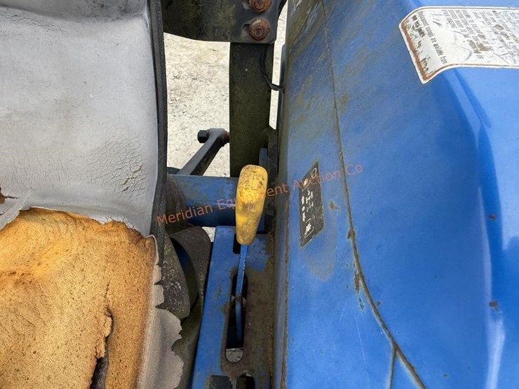 new-holland-tc30-image-20