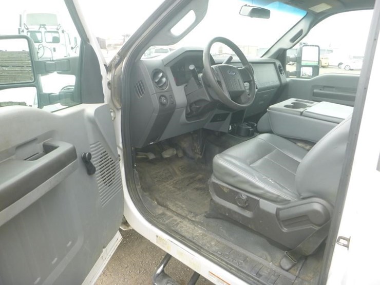 2016-ford-f450-image-11
