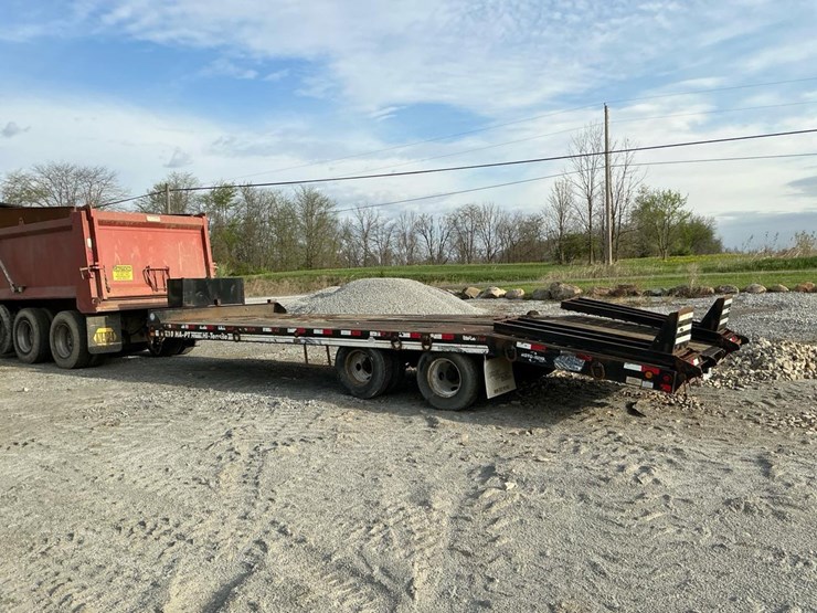 #141-•-2016-eager-beaver-heavy-equipment-trailer-image-3