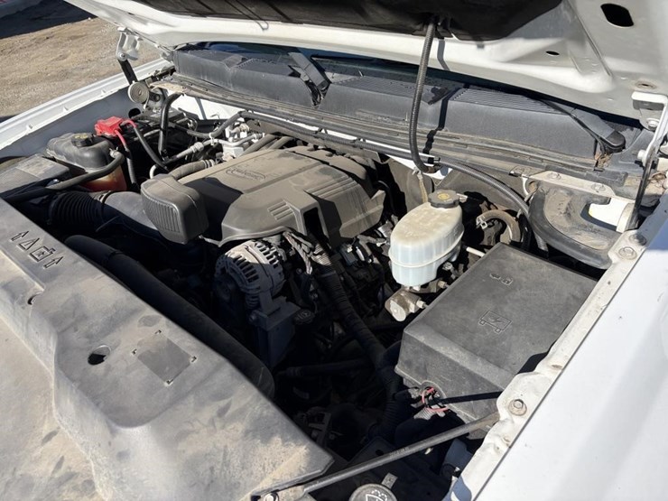 2011-chevrolet-3500-image-7