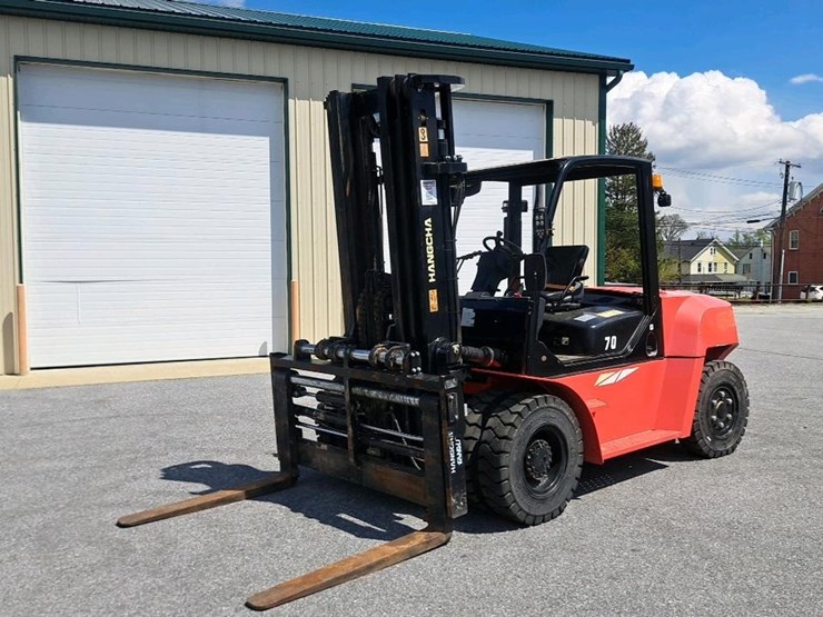 #111-•-2022-hancha-cpcd70-xw65g-forklift-image-9