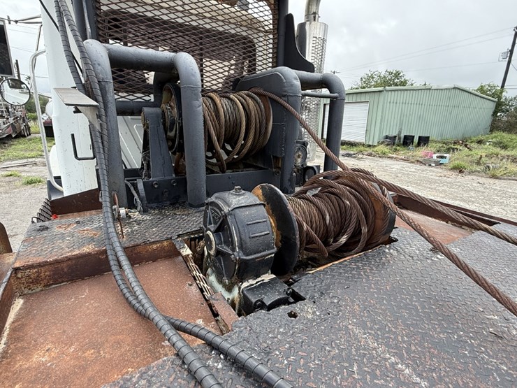 1999-mack-ch613-image-11