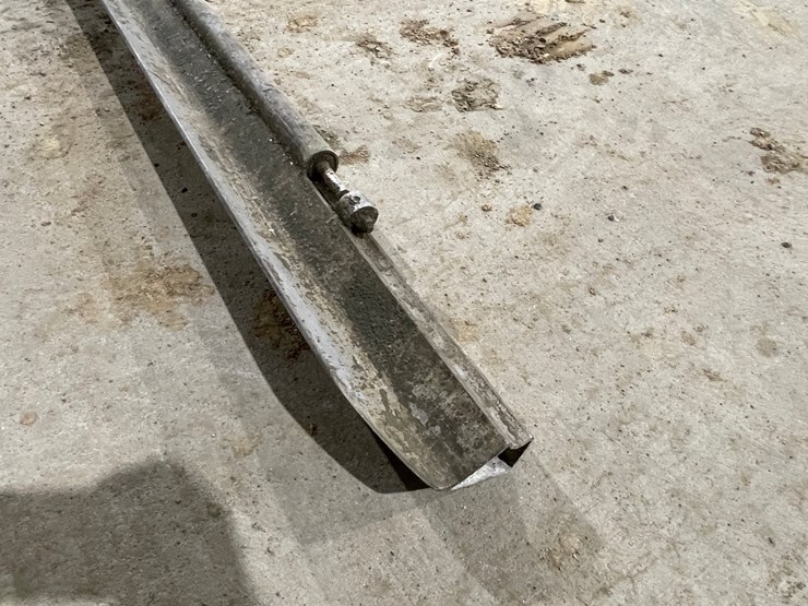 #5031-•-honda-powered-power-screed-image-3