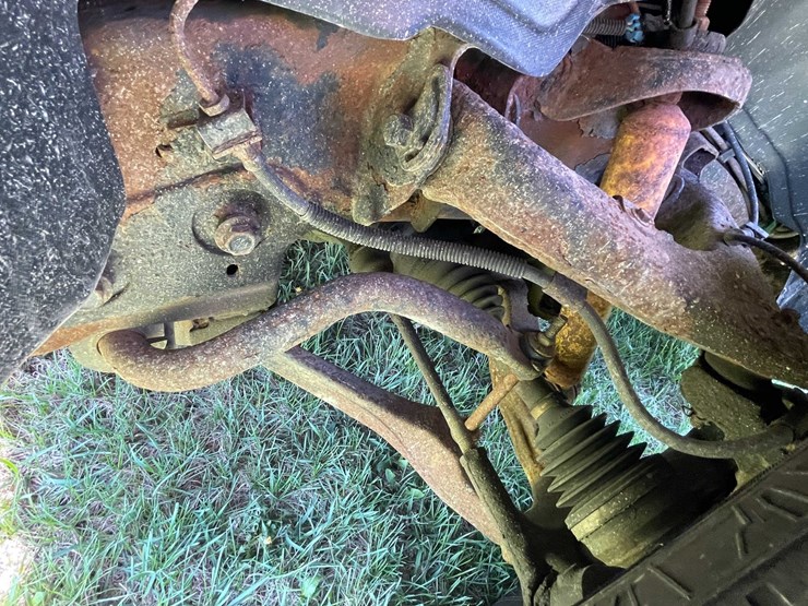 #7046-•-2005-chevrolet-duramax-(has-wi-title)-image-13