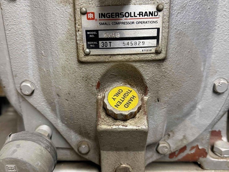 ingersoll-rand-15-hp-compressor-image-10