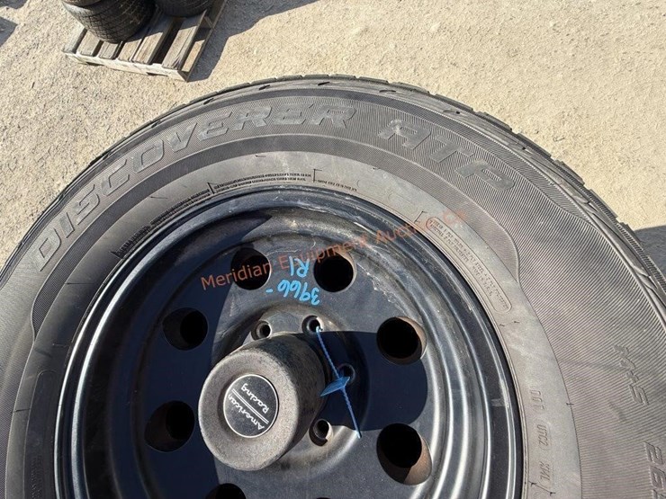 chevrolet-tahoe-image-5