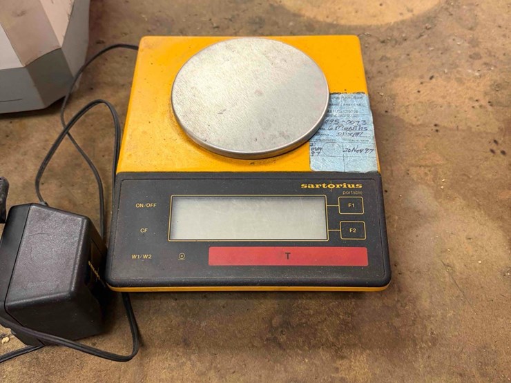 scale-image-1