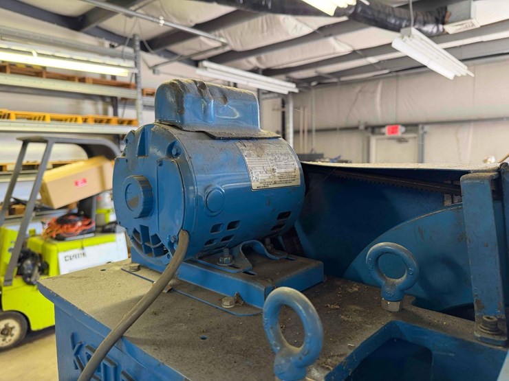 kenco-10-vertical-press-image-8