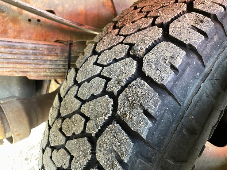 2012-ford-f350-image-50