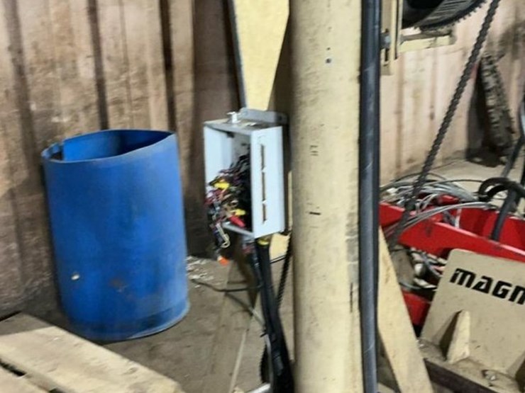 #149-•-2017-hurdle-magnum-lt-carriage-image-12