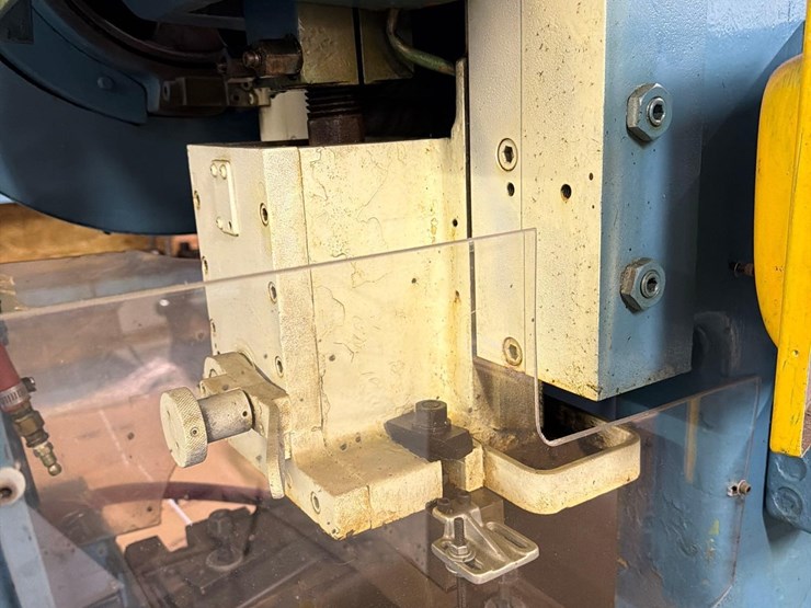 v&o-super-15-ton-vertical-stamping-press-image-6