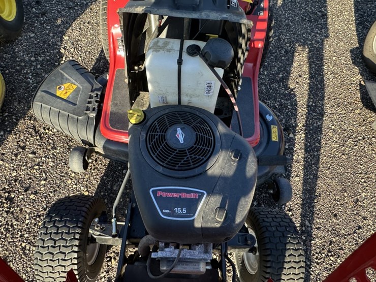 yard-machines-riding-lawn-mower-image-10