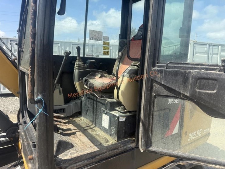 caterpillar-305e2-image-42