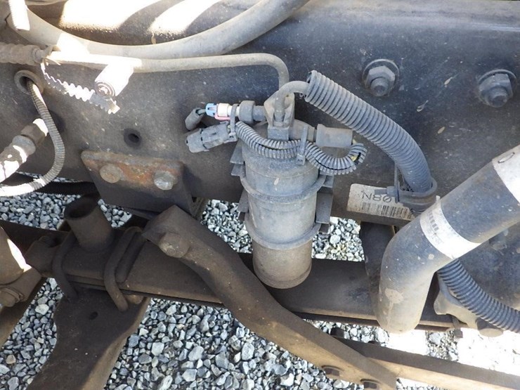 2005-utility-combo-image-29