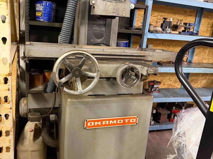 okamoto-surface-grinder-image-1