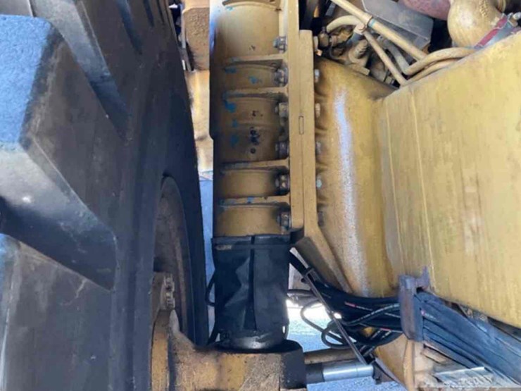 2008-caterpillar-773f-image-32