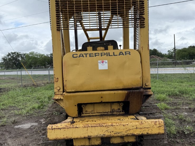caterpillar-941b-image-12