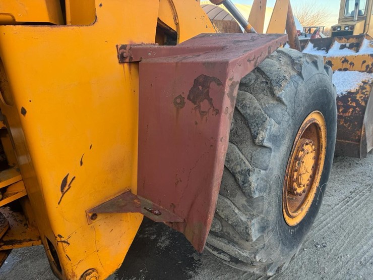 #122-•-1987-kobelco-lk600-wheel-loader-image-22