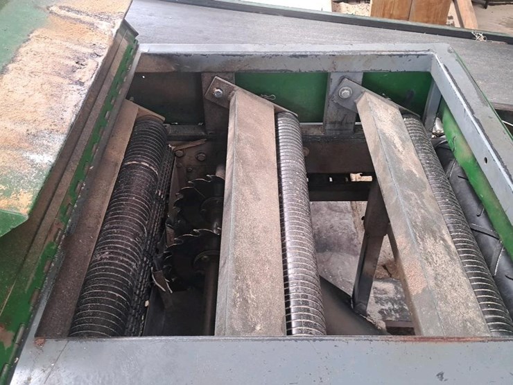 #148-•-2019-riehl-steel-edger-image-17