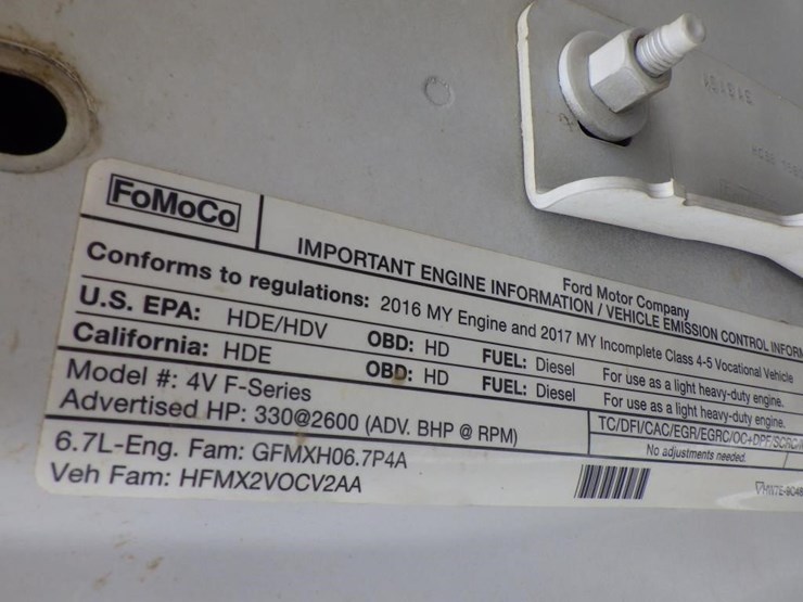 2017-ford-f550-image-10