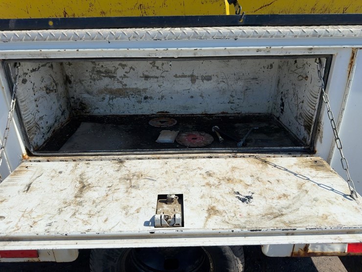 2008-ford-f350-xl-image-14