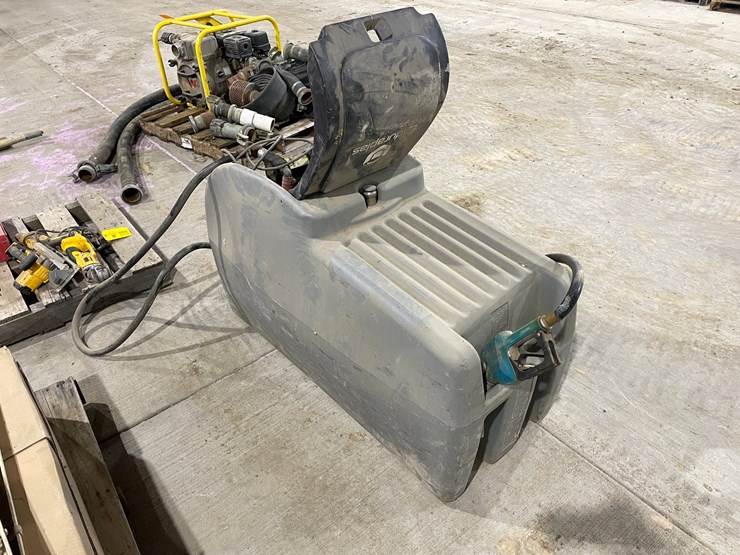 #5053-•-80-gallon-enduraplas-poly-fuel-tank-with-electric-pump-image-3