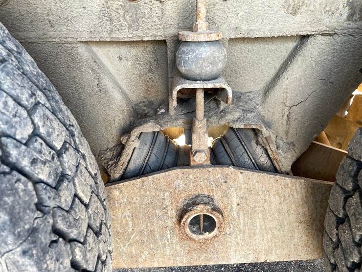 1996-cummins-m11-image-61