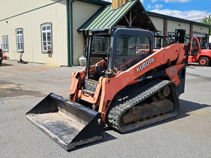 2019-kubota-svl95-2s-image-9