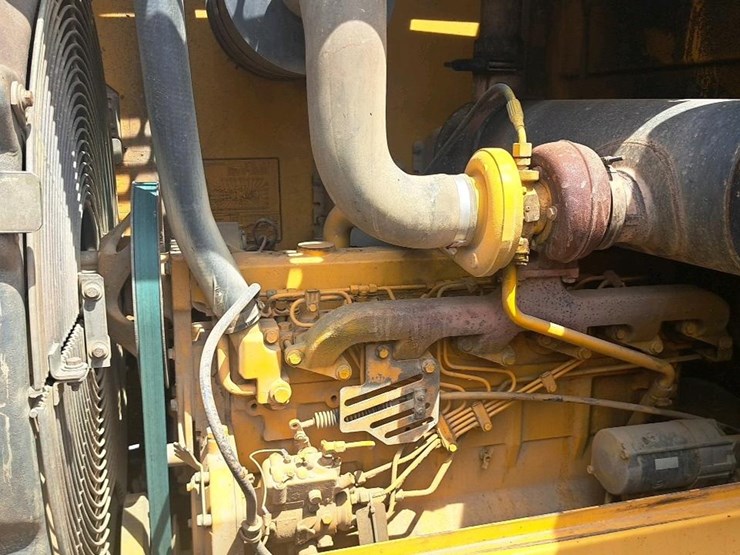 2002-deere-tc54h-image-19