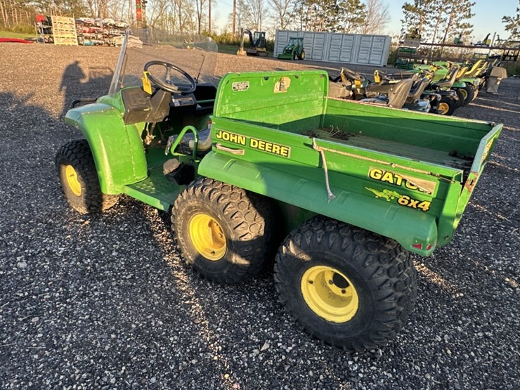 john-deere-gator-image-2