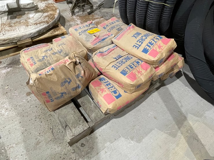 #5035-•-(10)-bags-of-ez-crete-concrete-mix-image-2
