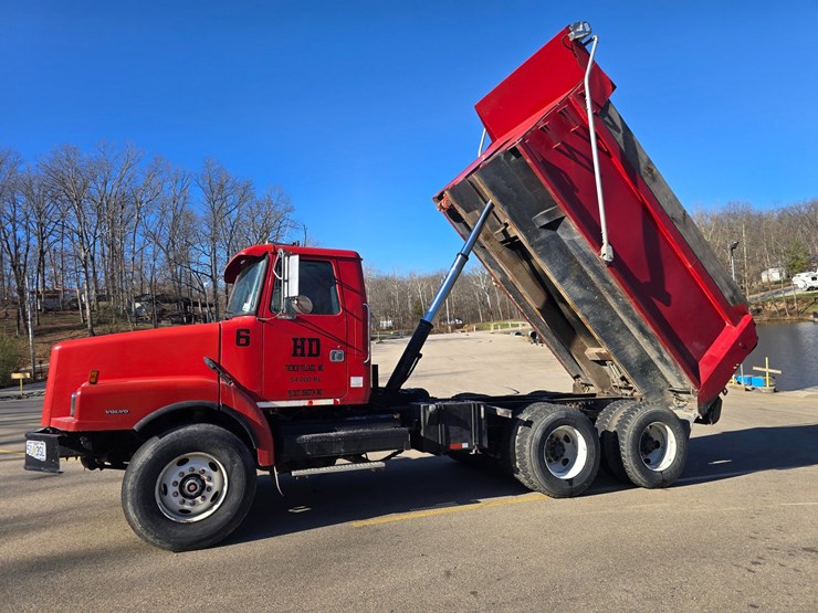 1999-cummins-m11-image-33