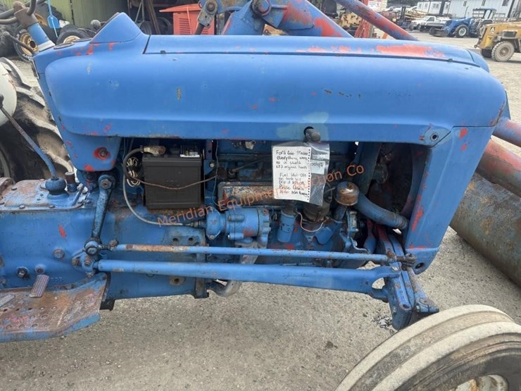 1960-ford-600-image-25