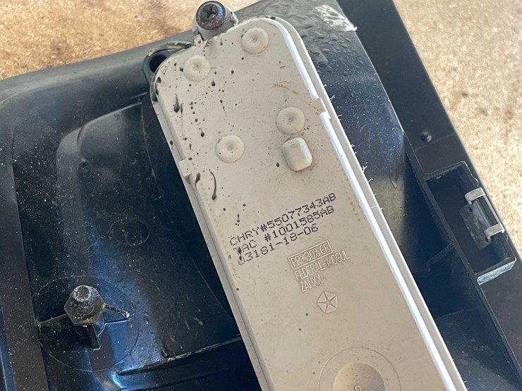 2003-dodge-2500-image-6