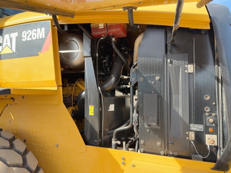 2017-caterpillar-926m-image-21