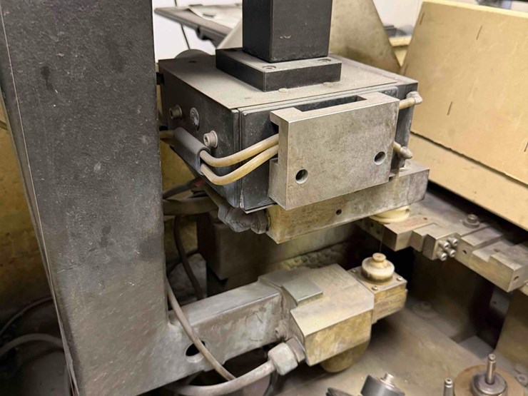 agie-315-wire-edm-image-10
