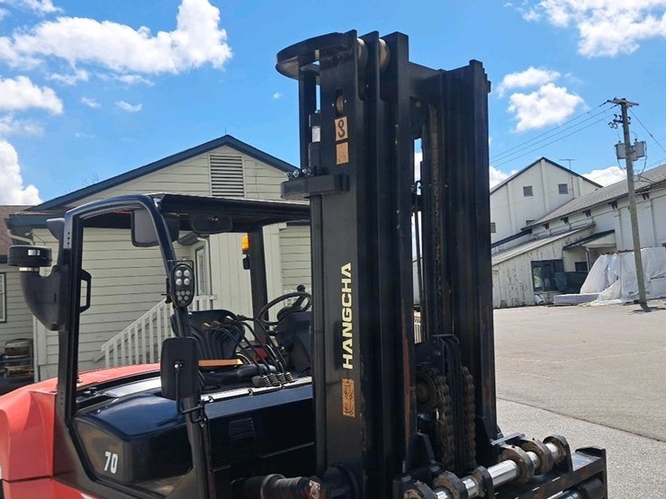 #111-•-2022-hancha-cpcd70-xw65g-forklift-image-23