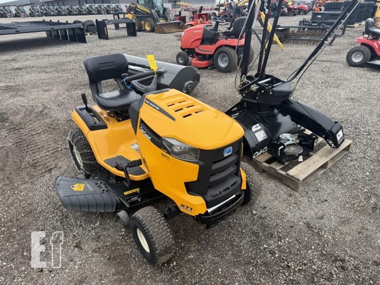 2019-cub-cadet-xt1-lt46-image-2