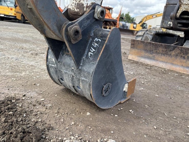 2020-bobcat-e20-image-11