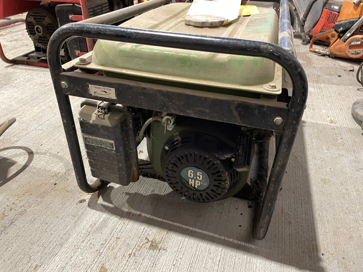 #5011-•-(2)-non-running-gas-powered-generators-image-2