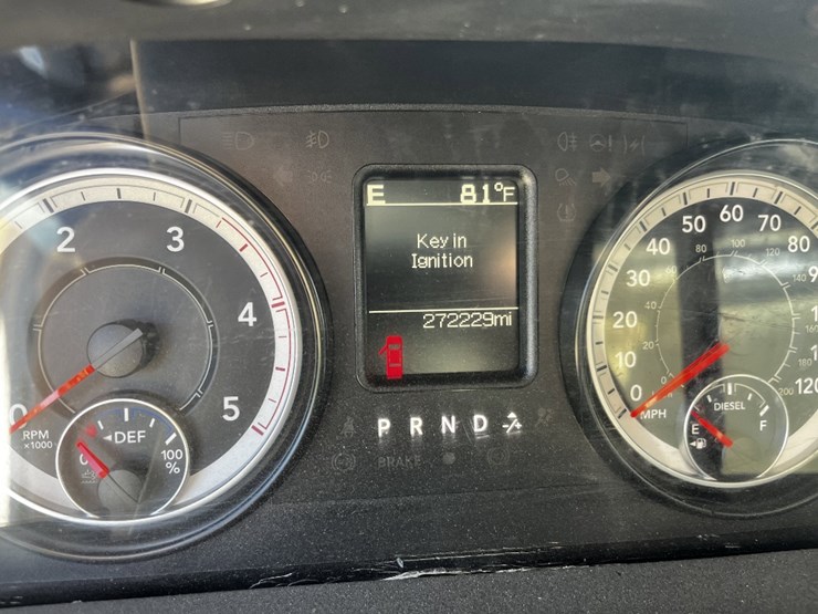 2016-dodge-ram-5500-image-7