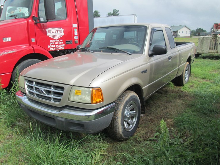 2002-ford-ranger-xlt-image-1