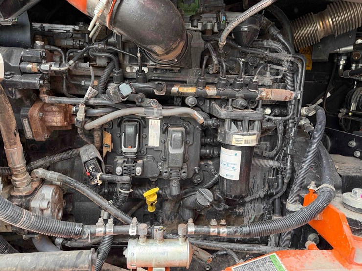 2019-hitachi-zw310-6-image-17