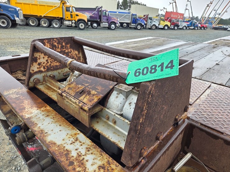 2006-trail-eze-te-70-ht-image-11