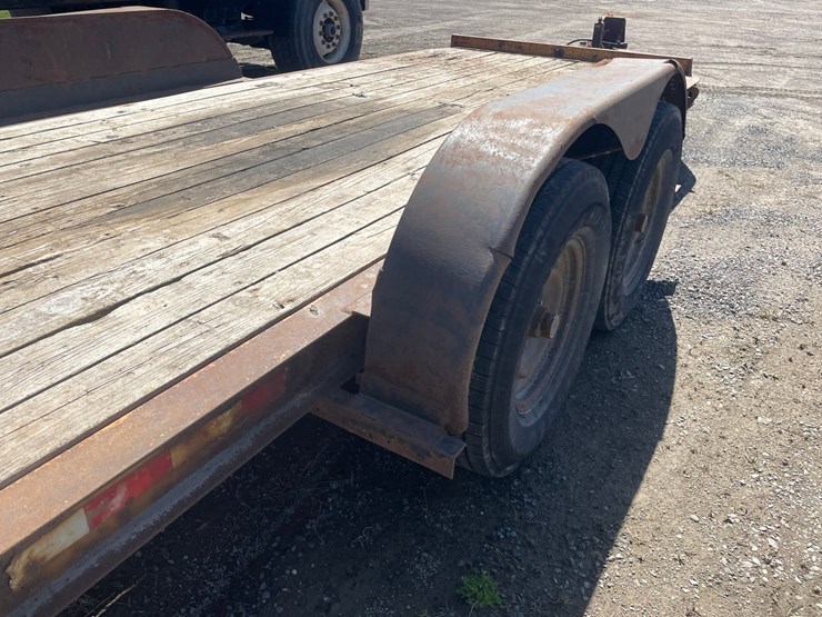 #109-•-2004-contrail-16'-trailer-with-flip-up-ramps-(has-wi-title)-image-35
