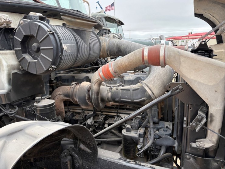 2005-troxell-130bbl-image-18